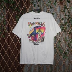 Large - Vintage Y2K Tijuana Mexico pin up girl beach t-shirt